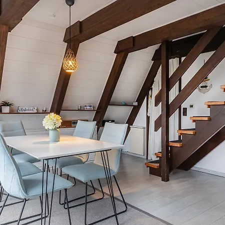 Holiday home Kuestenkind - Lage - Garten Eingezaeunt *