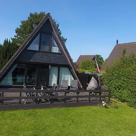 Kuestenkind - Lage - Garten Eingezaeunt