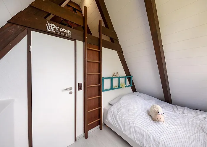 Kuestenkind - Lage - Garten Eingezaeunt Tatil Evi